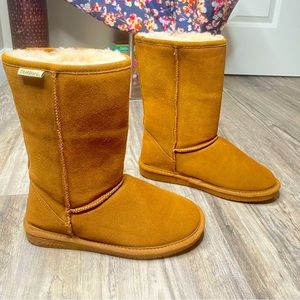 Bearpaw Tall Suede Emma Boots Size 9